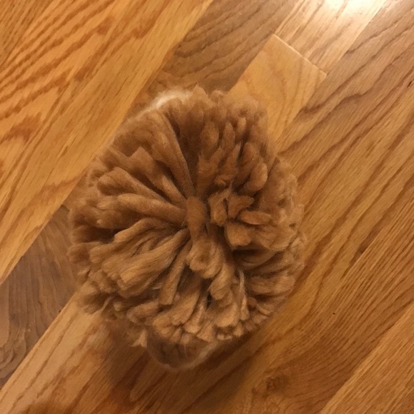 NWOT Free People Cozy Up Color Block Pom Beanie Oat Carmel - Picture 8 of 8